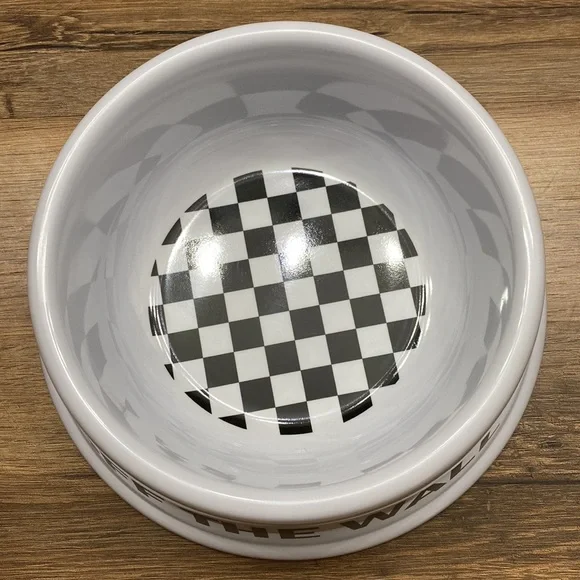 VANS PET BOWL BRAND 🔥 NEW - Picture 2 of 4